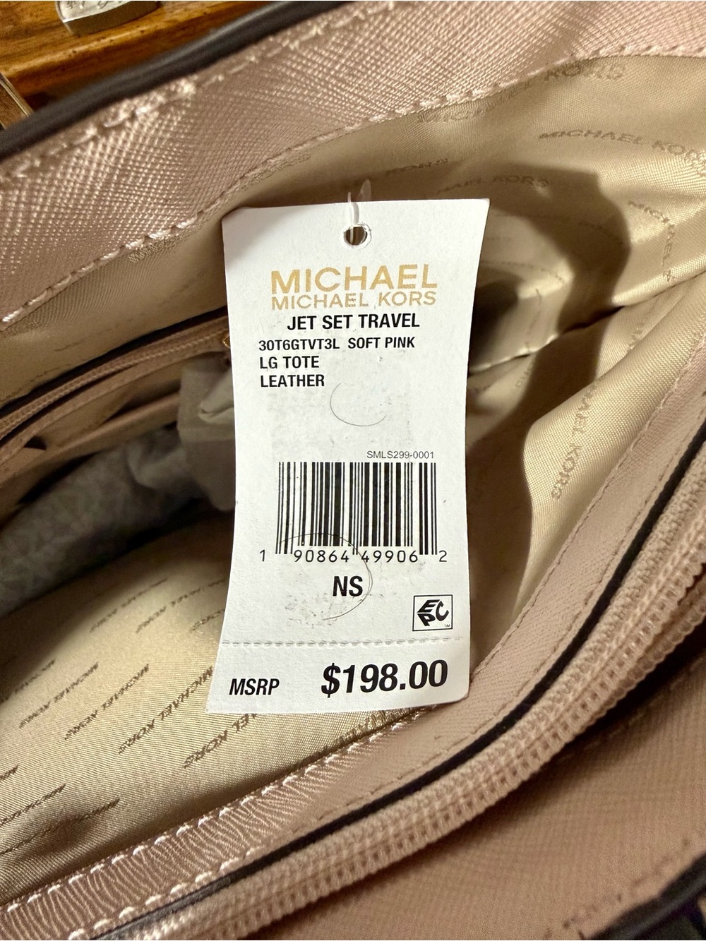 Michael Kors Jet Set Travel Tote - Picture 12 of 12